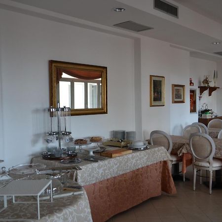 Hotel Noris Finale Ligure Zewnętrze zdjęcie
