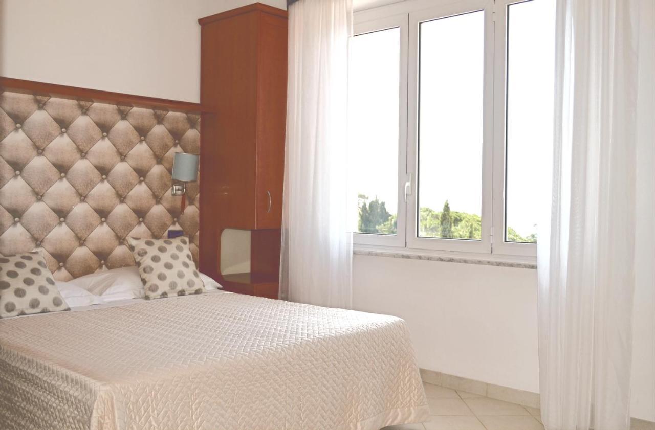 Hotel Noris Finale Ligure Zewnętrze zdjęcie