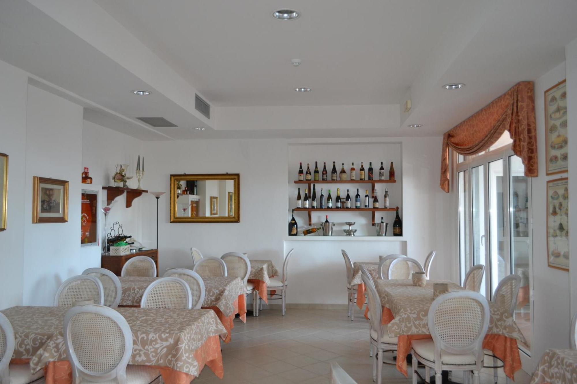 Hotel Noris Finale Ligure Zewnętrze zdjęcie