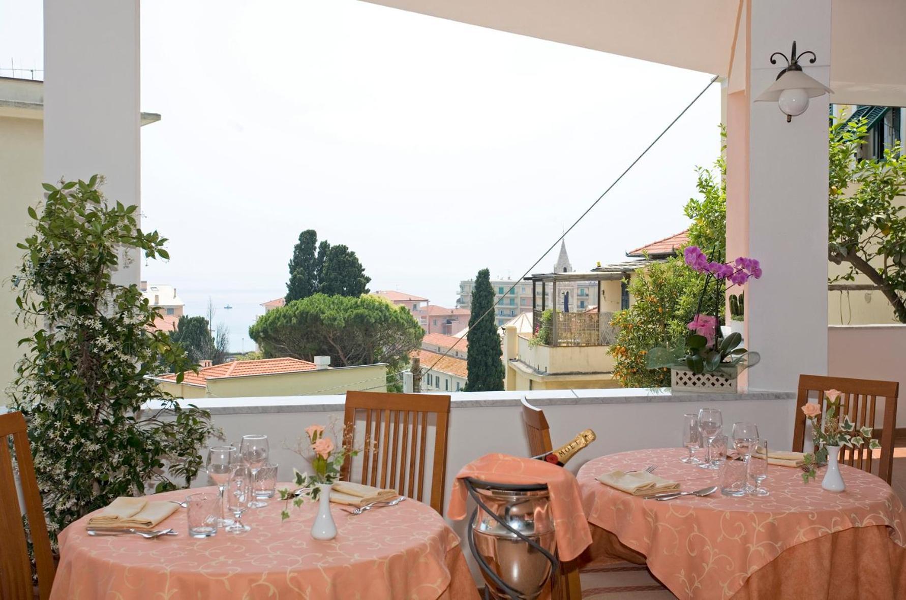 Hotel Noris Finale Ligure Zewnętrze zdjęcie