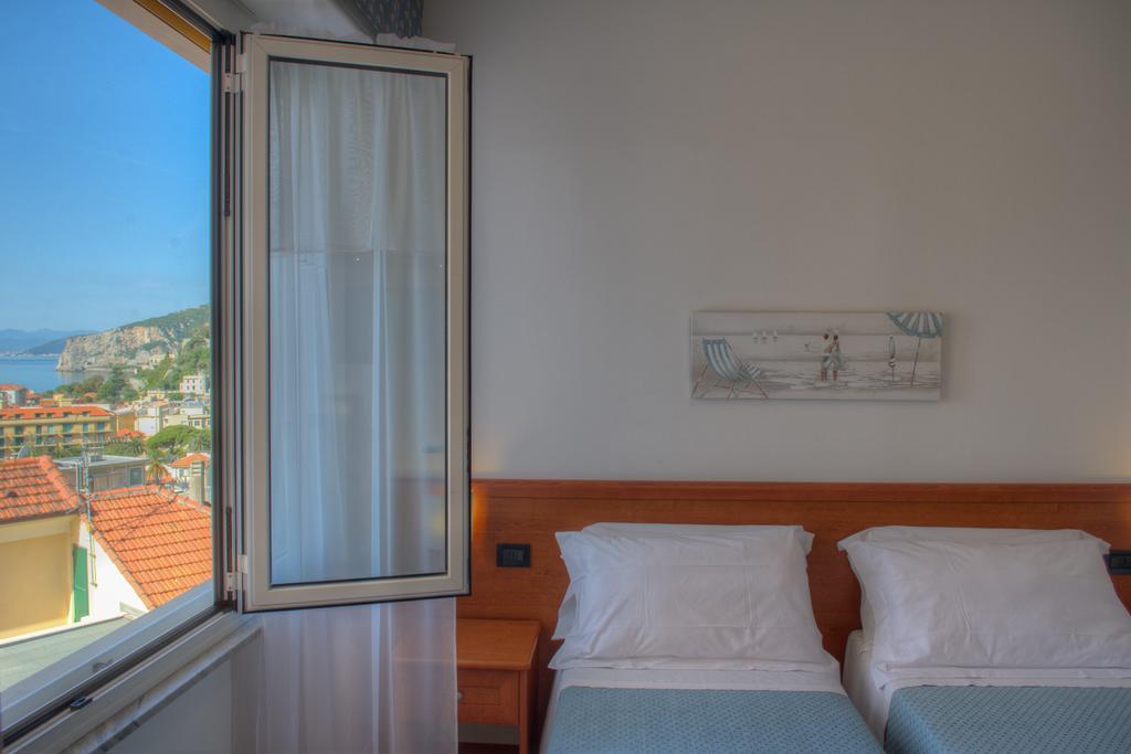 Hotel Noris Finale Ligure Zewnętrze zdjęcie