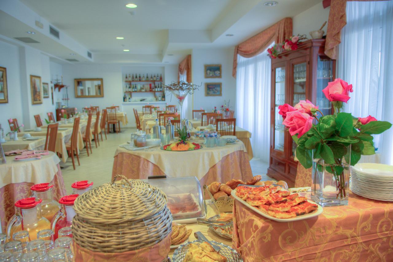 Hotel Noris Finale Ligure Zewnętrze zdjęcie
