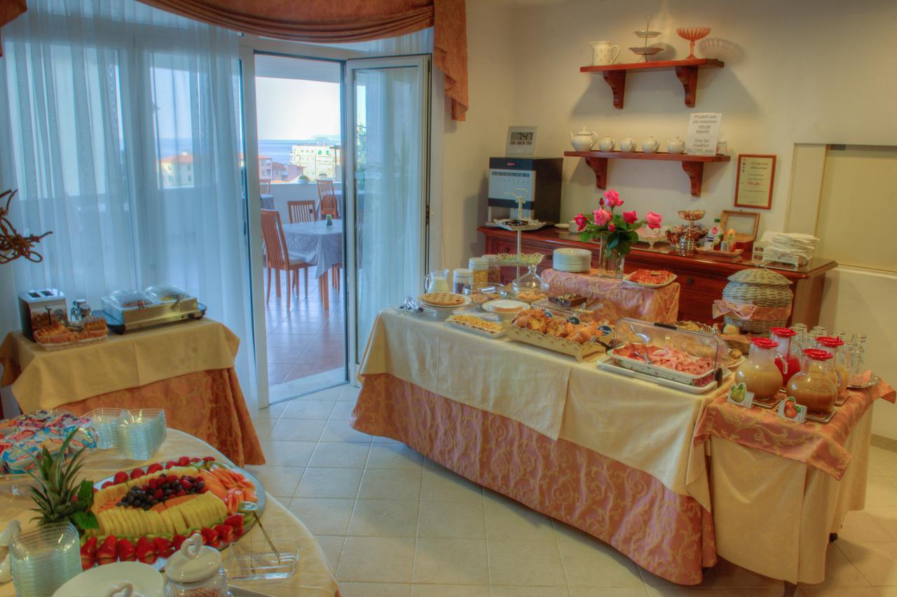 Hotel Noris Finale Ligure Zewnętrze zdjęcie
